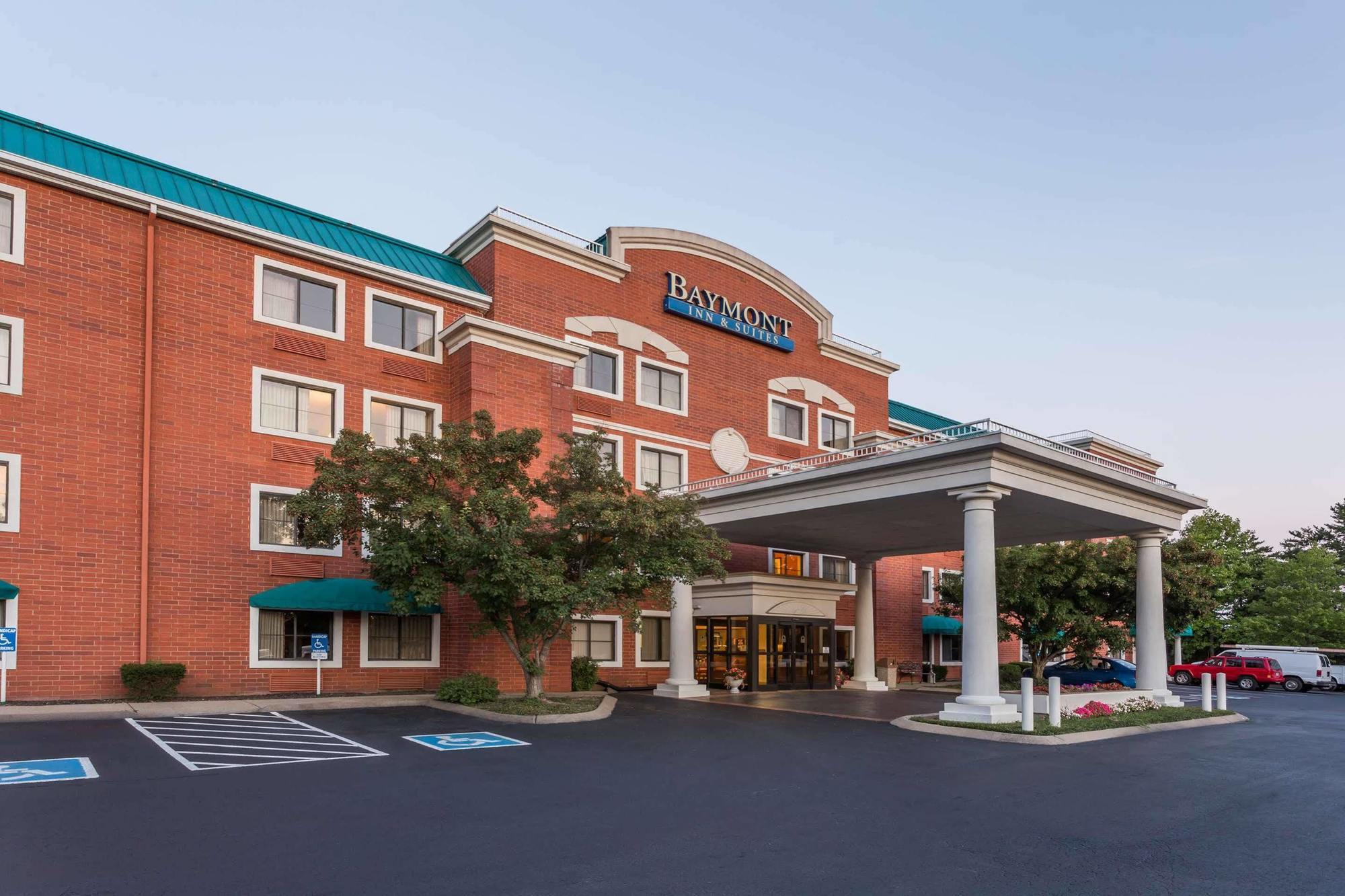 Comfort Inn & Suites Brentwood Exterior photo